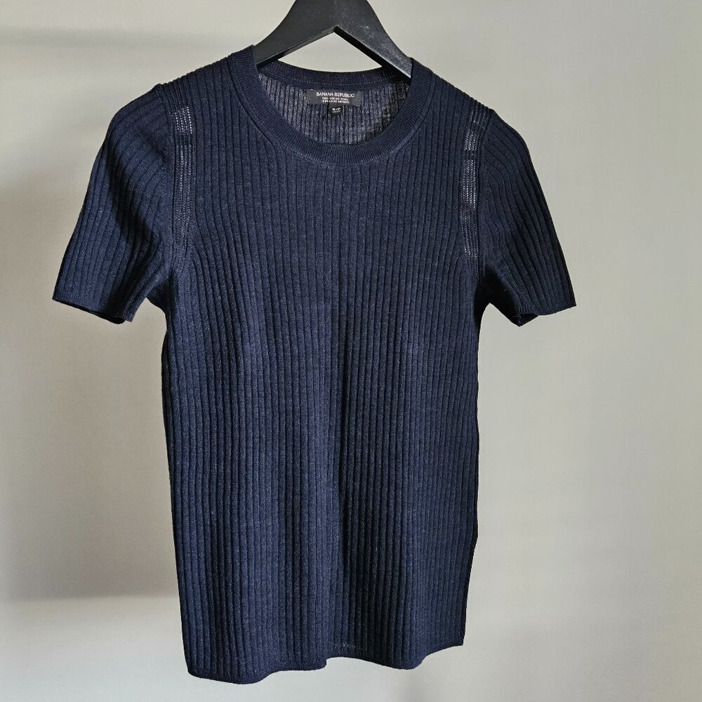 Banana Republic 100% Extra Fine Merino Wool Ribbed Tee Navy - S